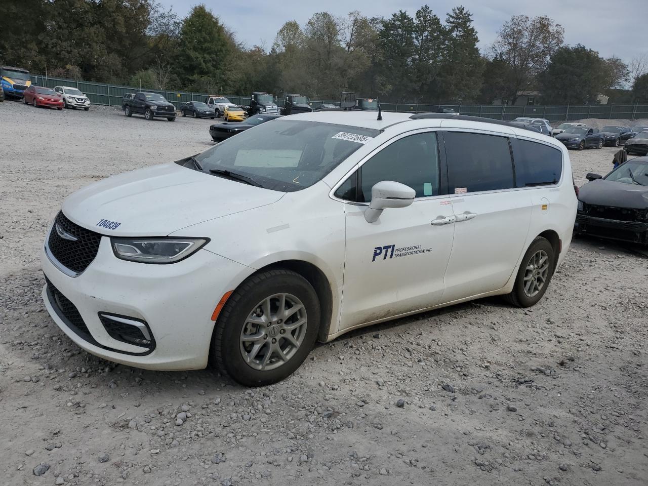 2022 CHRYSLER Pacifica