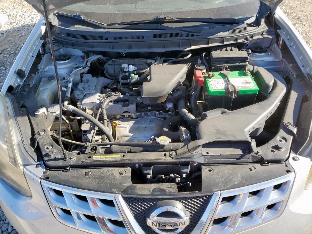 2015 NISSAN ROGUE