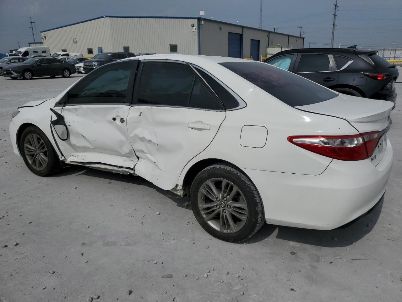 2017 TOYOTA CAMRY