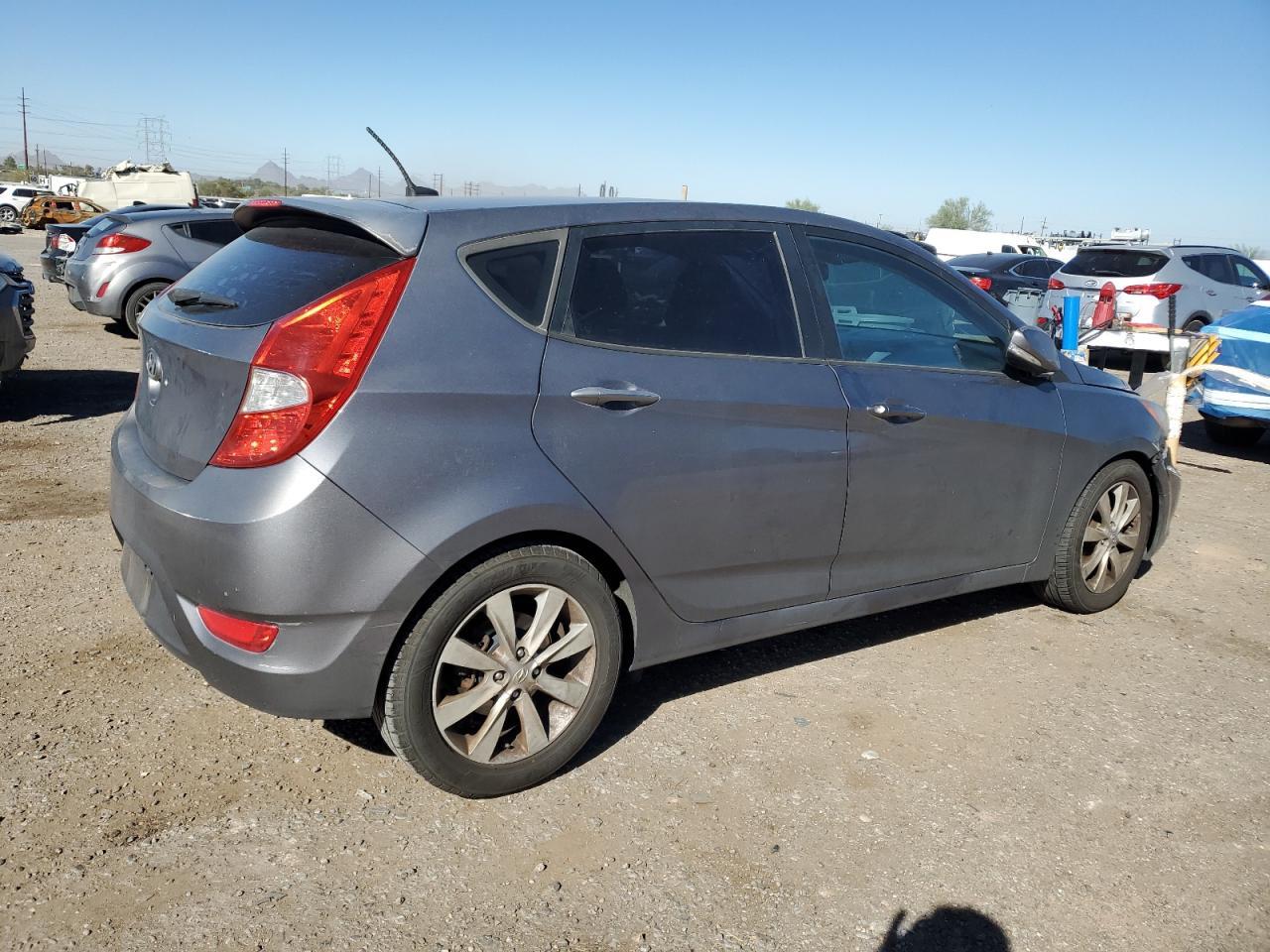 2013 HYUNDAI ACCENT