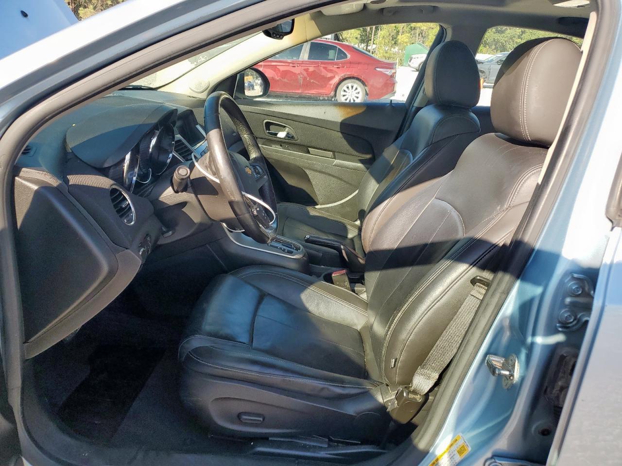 2011 CHEVROLET CRUZE