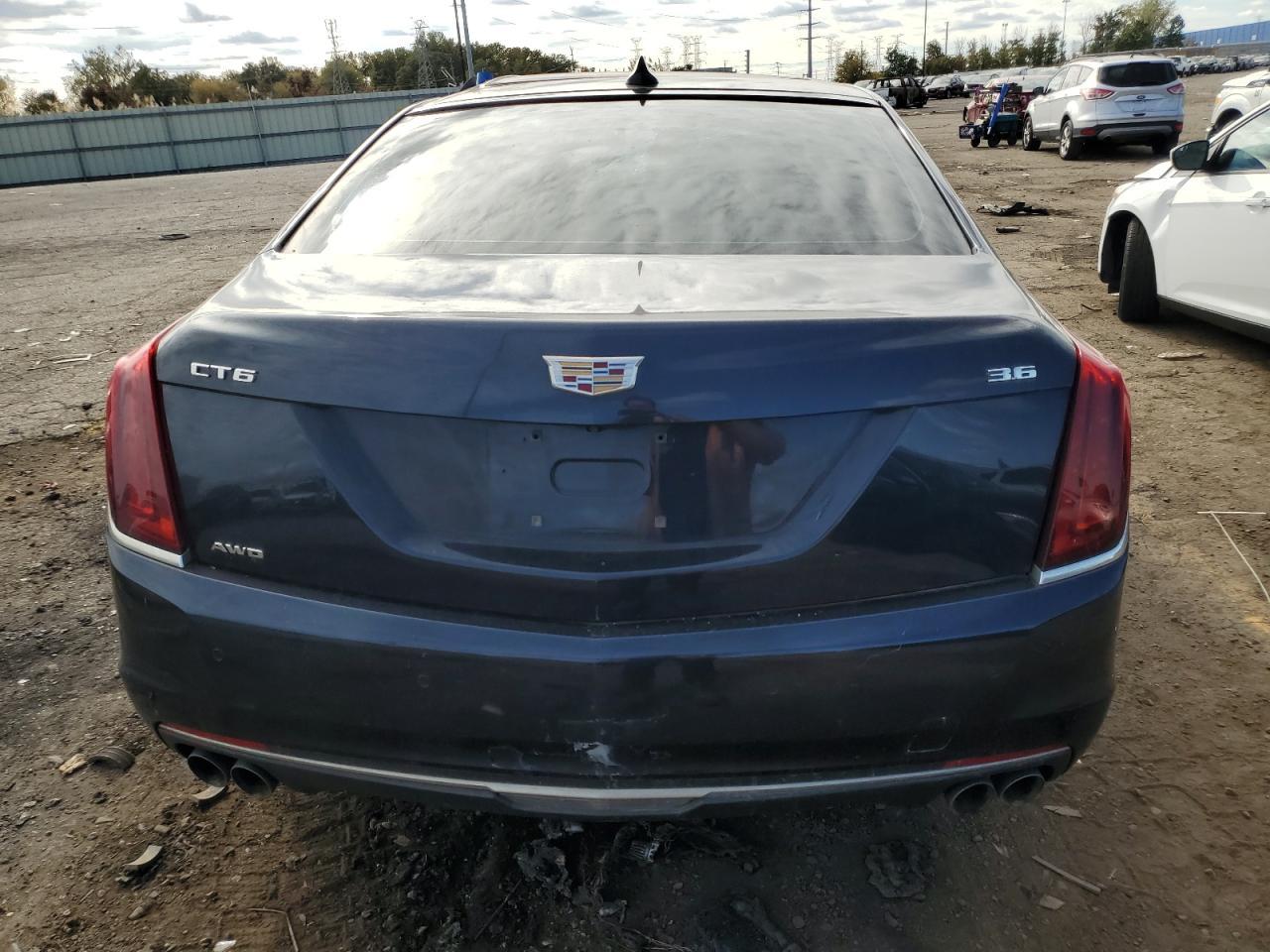 2017 CADILLAC CT6