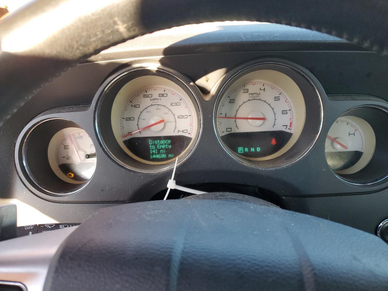 2013 DODGE Challenger