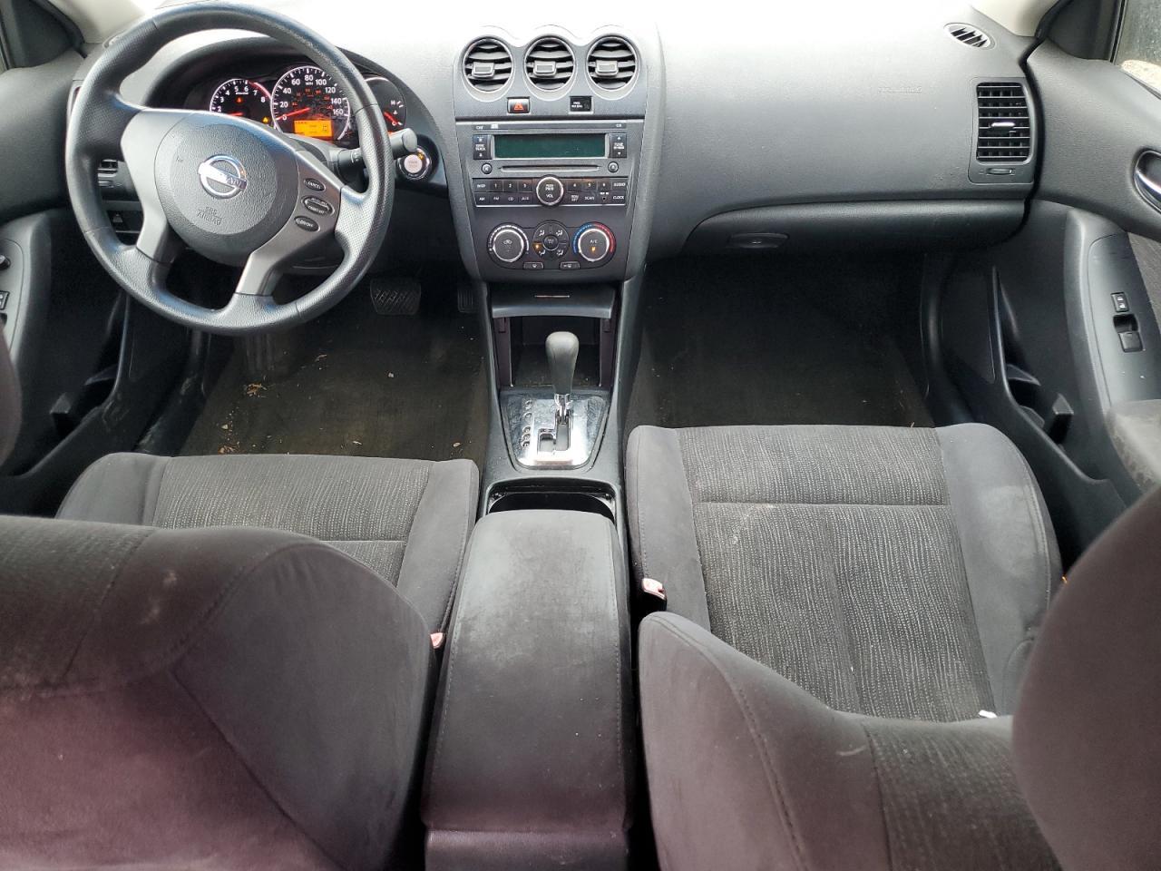 2010 NISSAN ALTIMA