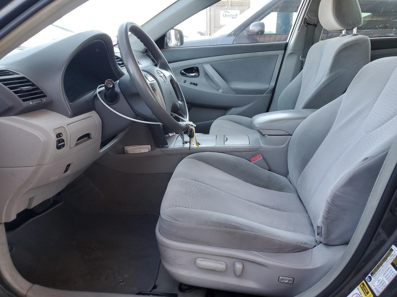 2011 TOYOTA CAMRY