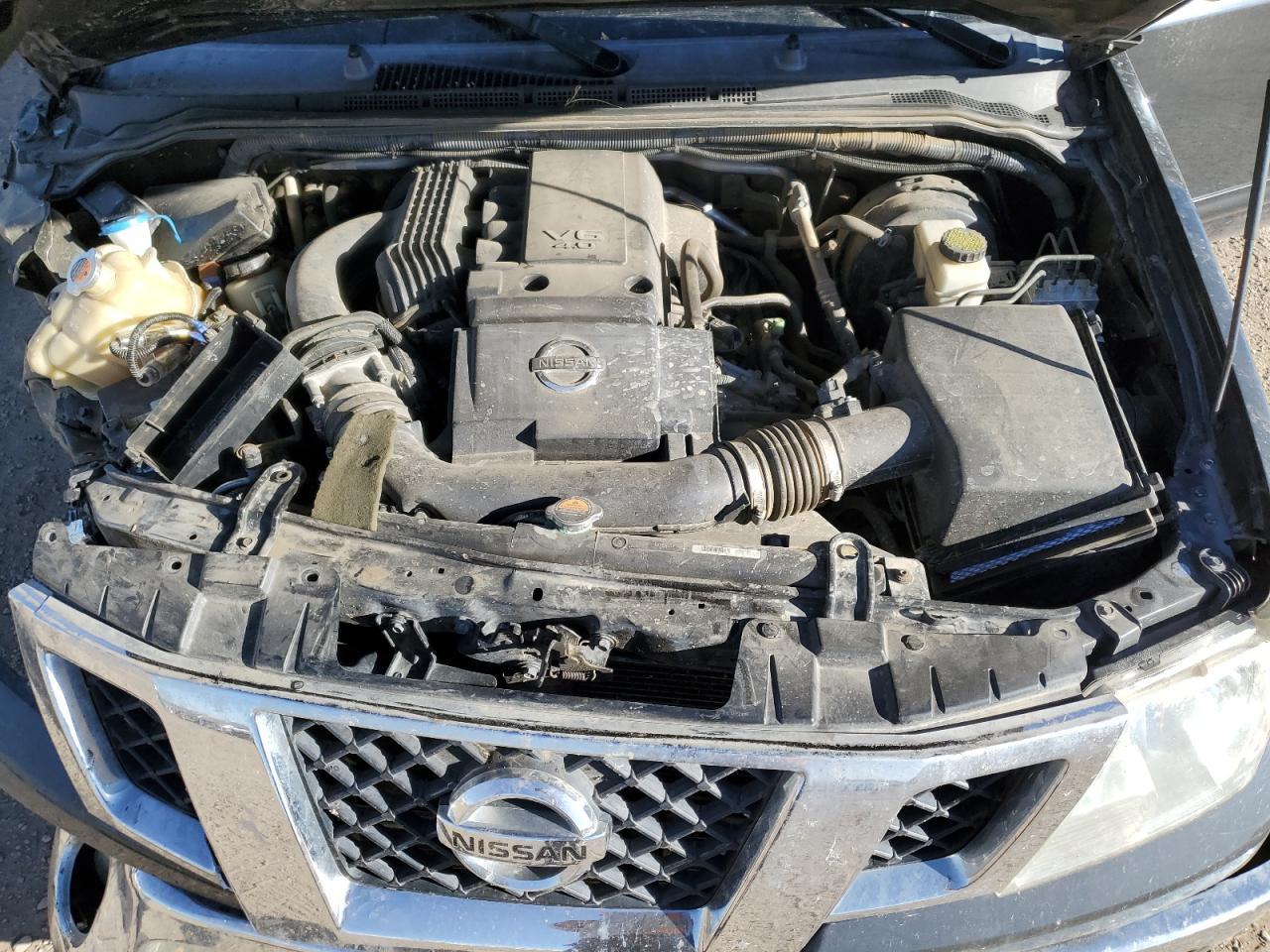 2012 NISSAN Frontier