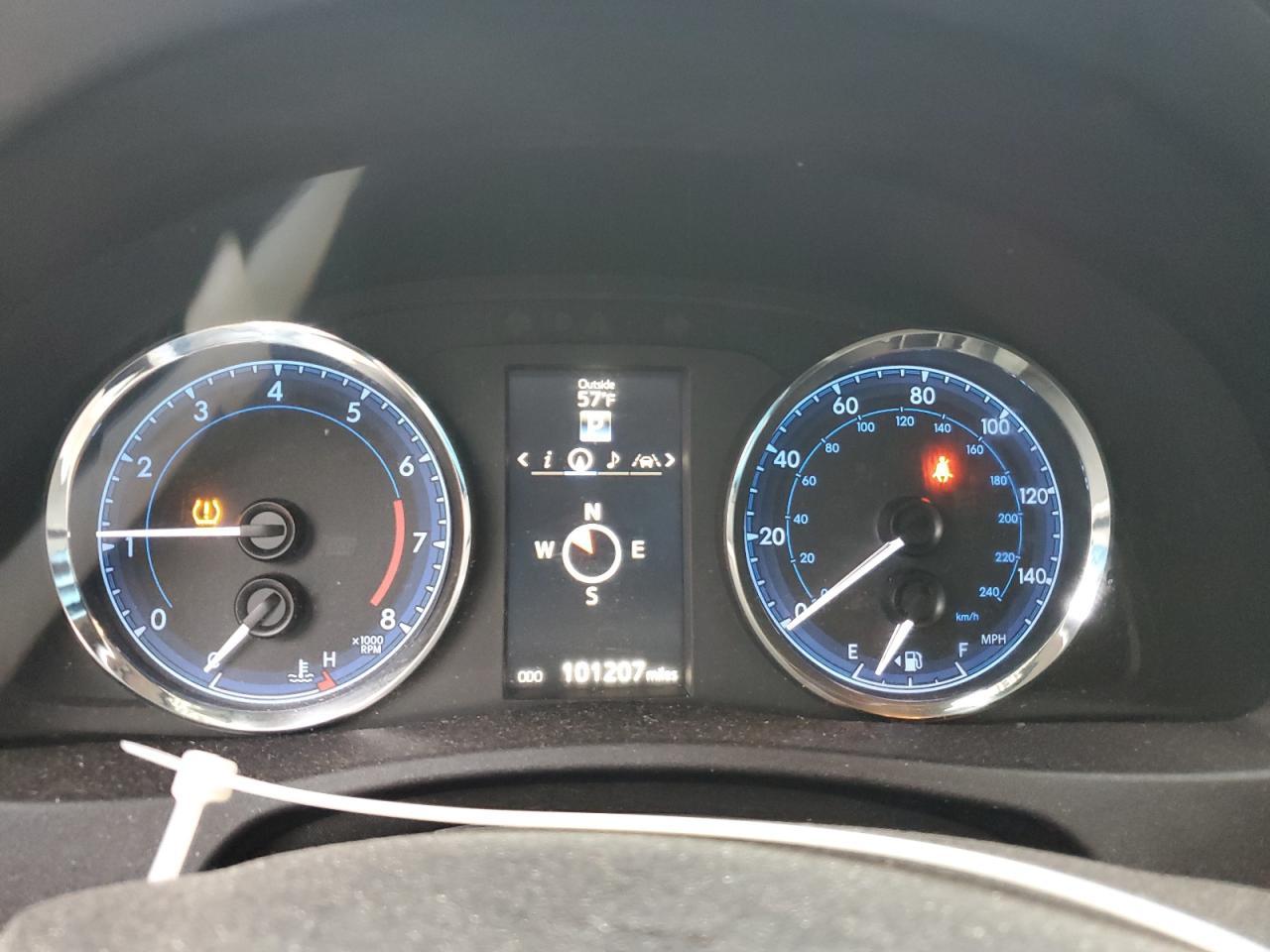 2019 TOYOTA COROLLA