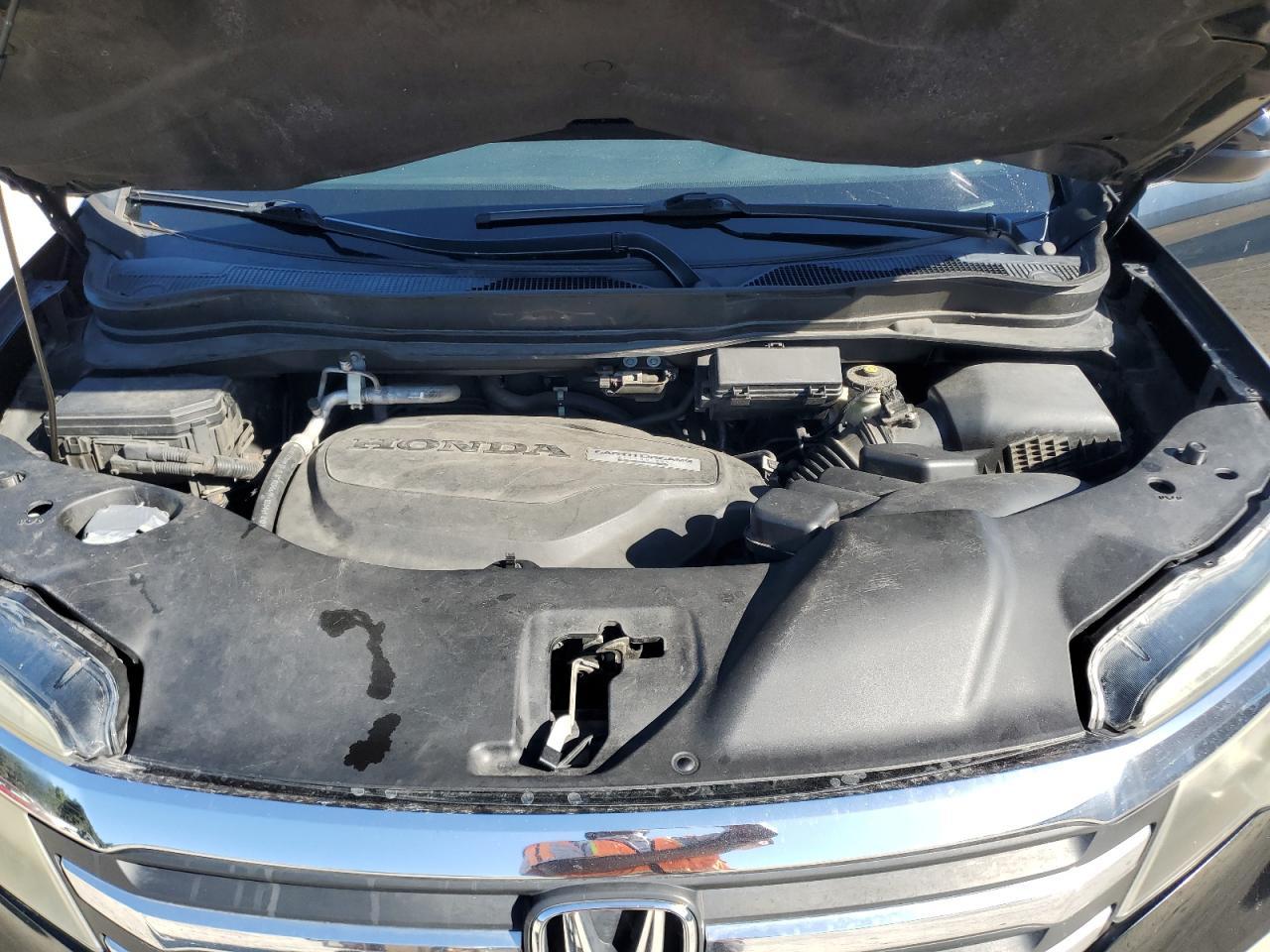2016 HONDA PILOT