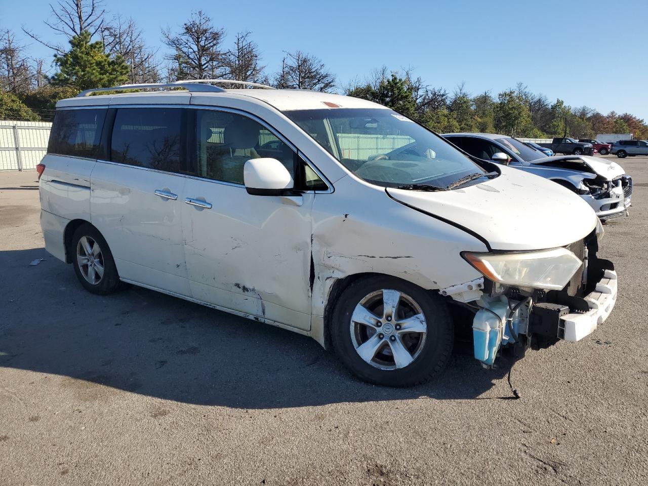 2012 NISSAN Quest
