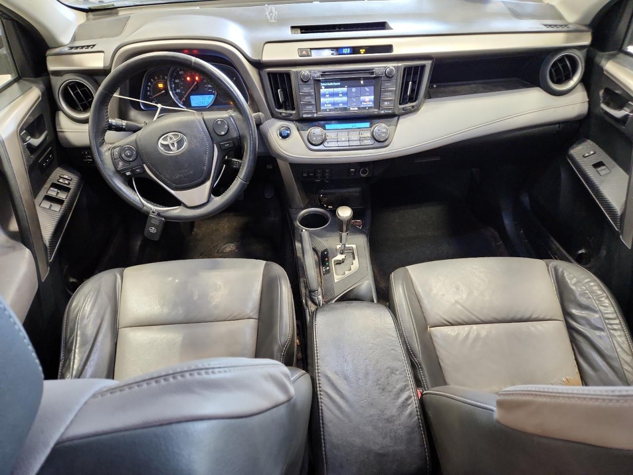 2015 TOYOTA RAV4
