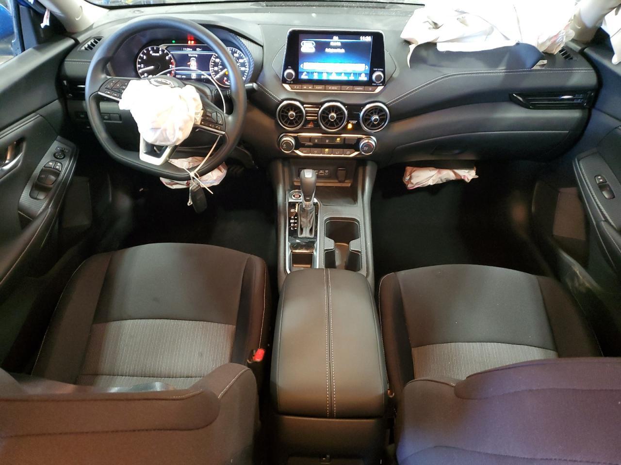 2025 NISSAN SENTRA