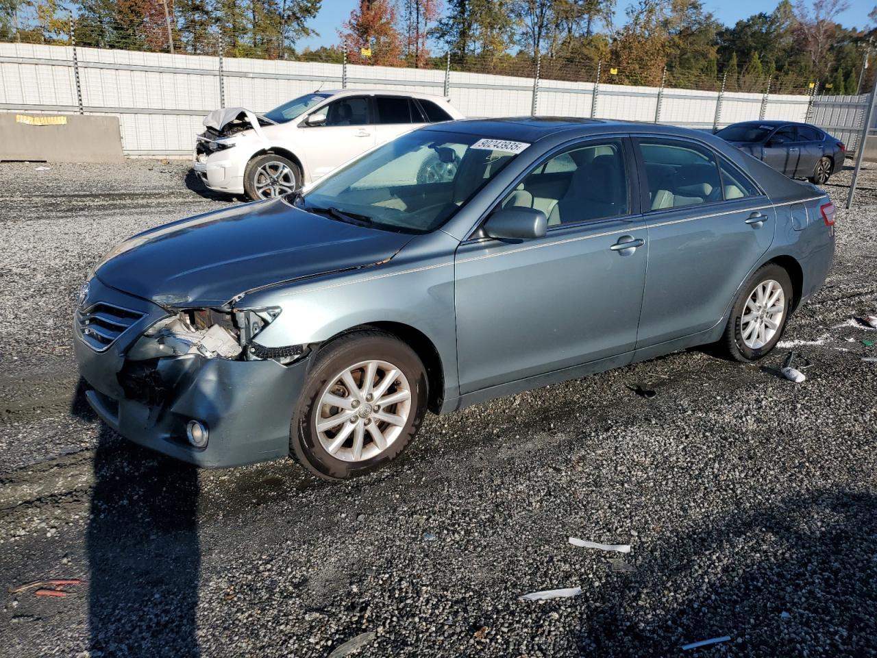 2010 TOYOTA CAMRY