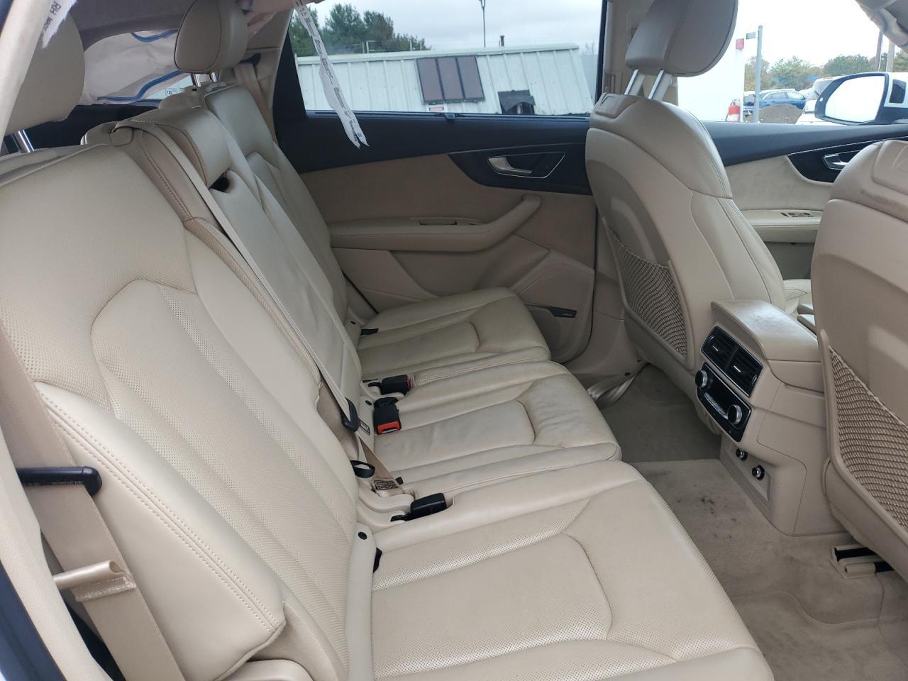 2018 AUDI Q7