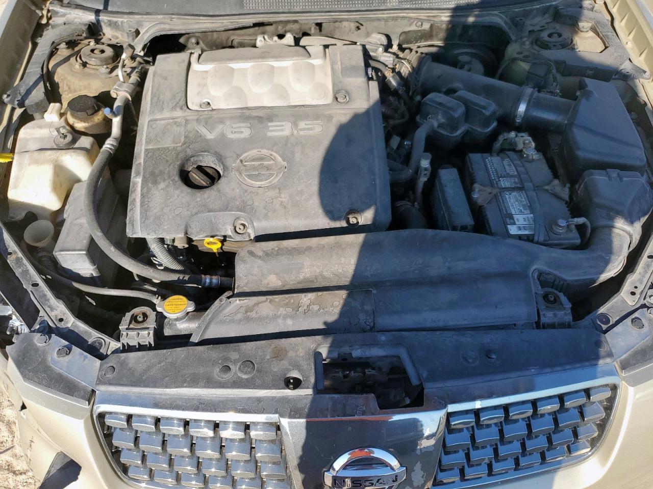 2004 NISSAN Maxima