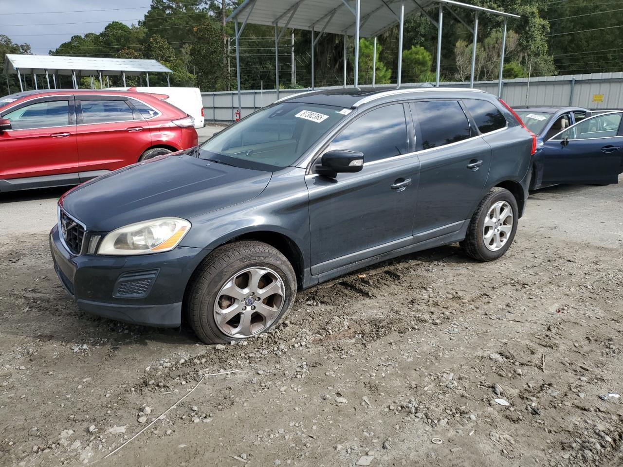 2013 VOLVO XC60