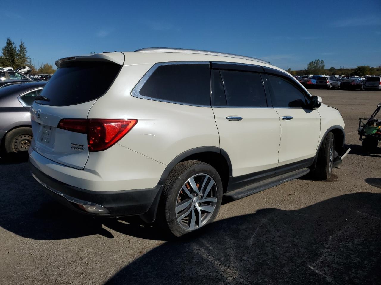 2016 HONDA PILOT