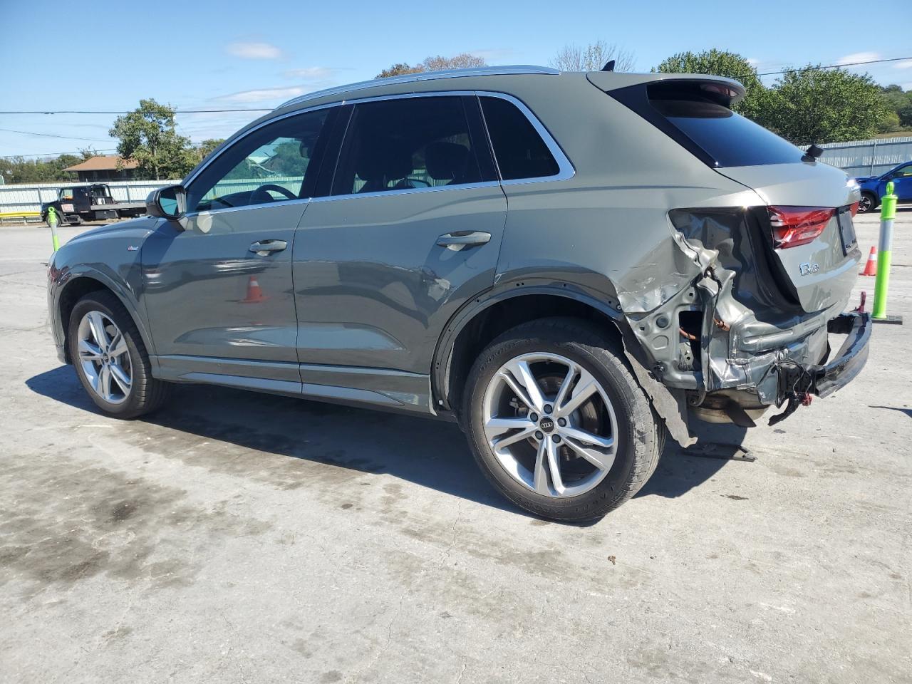 2022 AUDI Q3