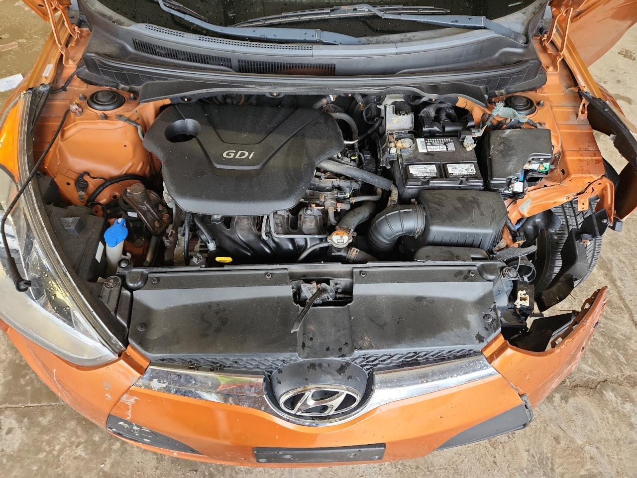 2013 HYUNDAI VELOSTER