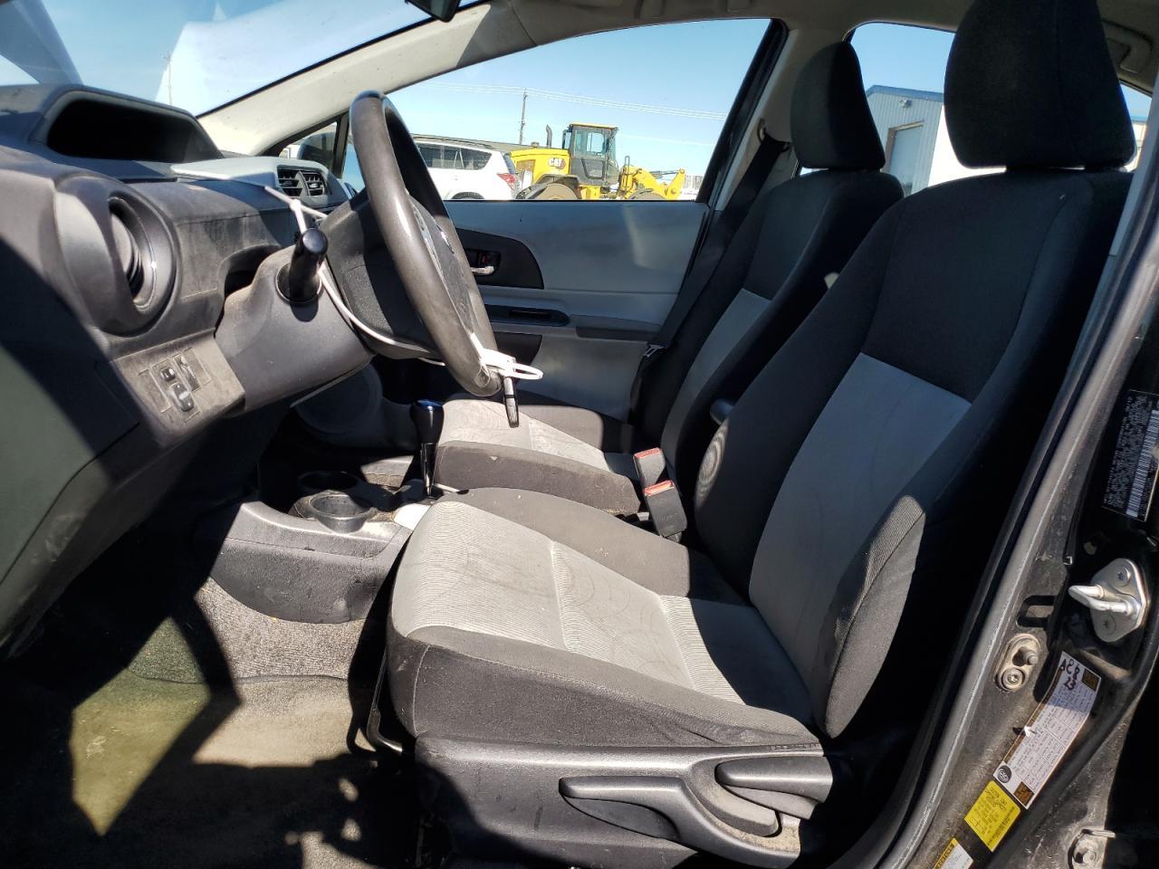 2012 TOYOTA Prius c