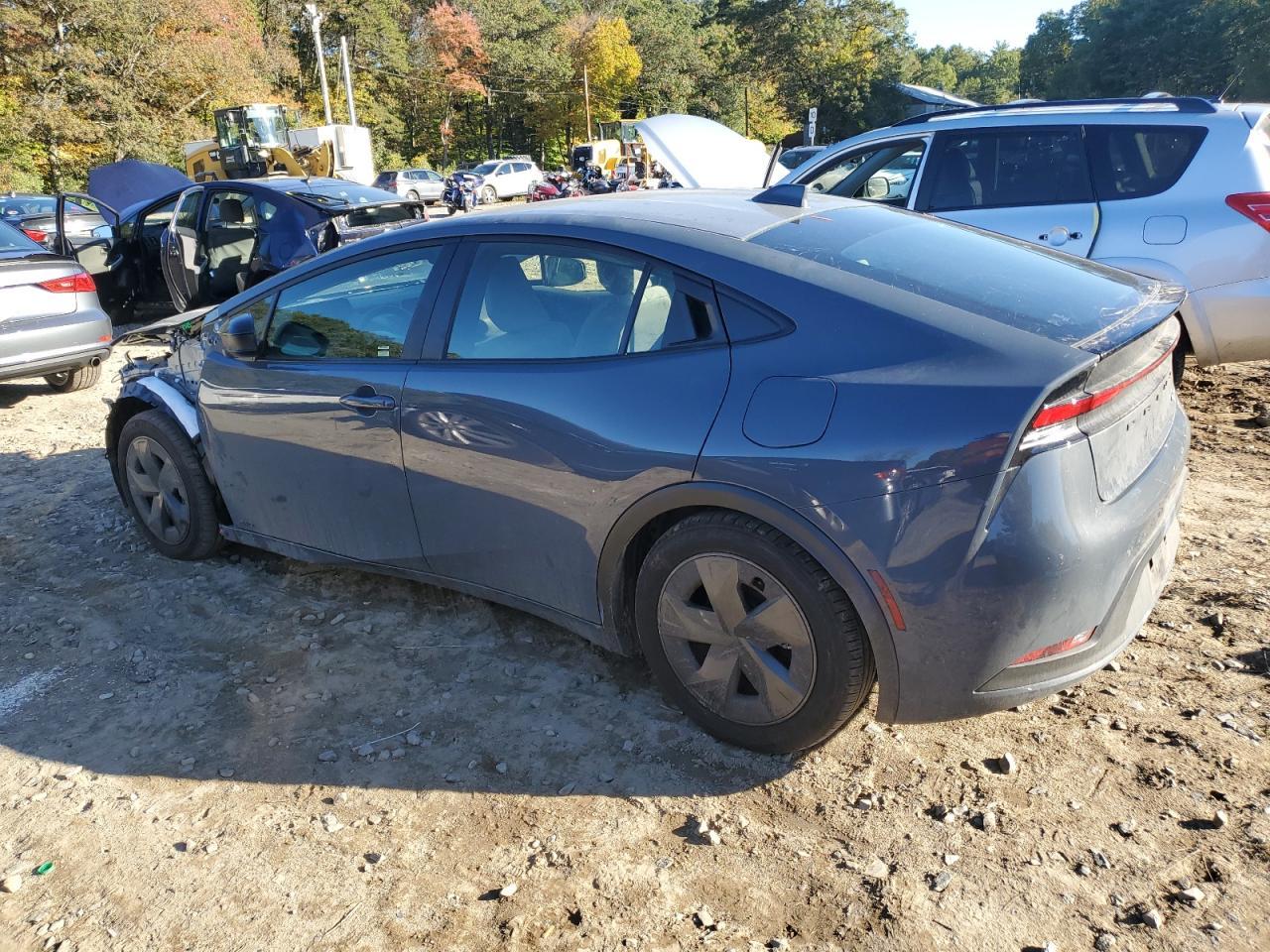 2025 TOYOTA PRIUS