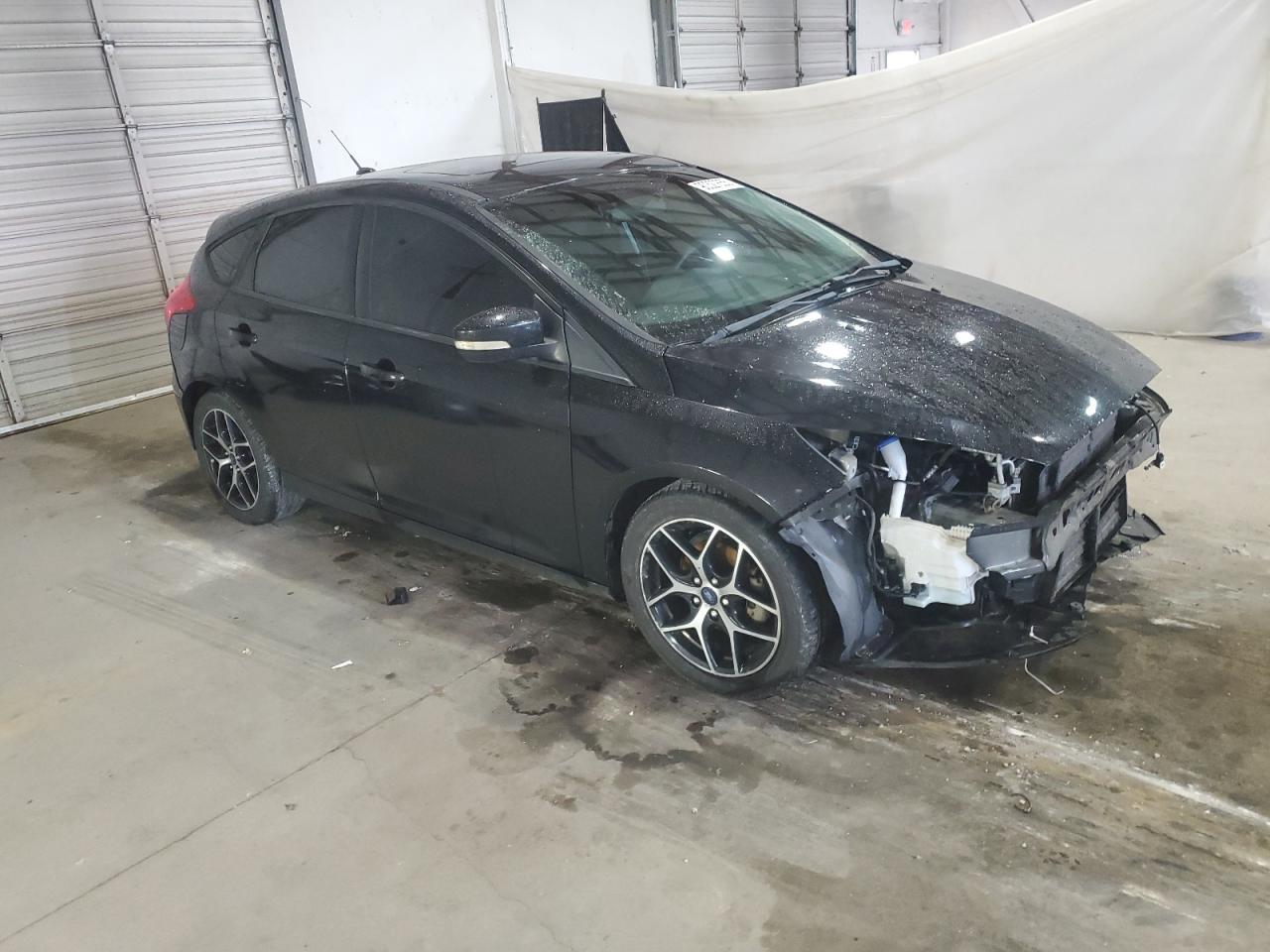 2017 FORD FOCUS