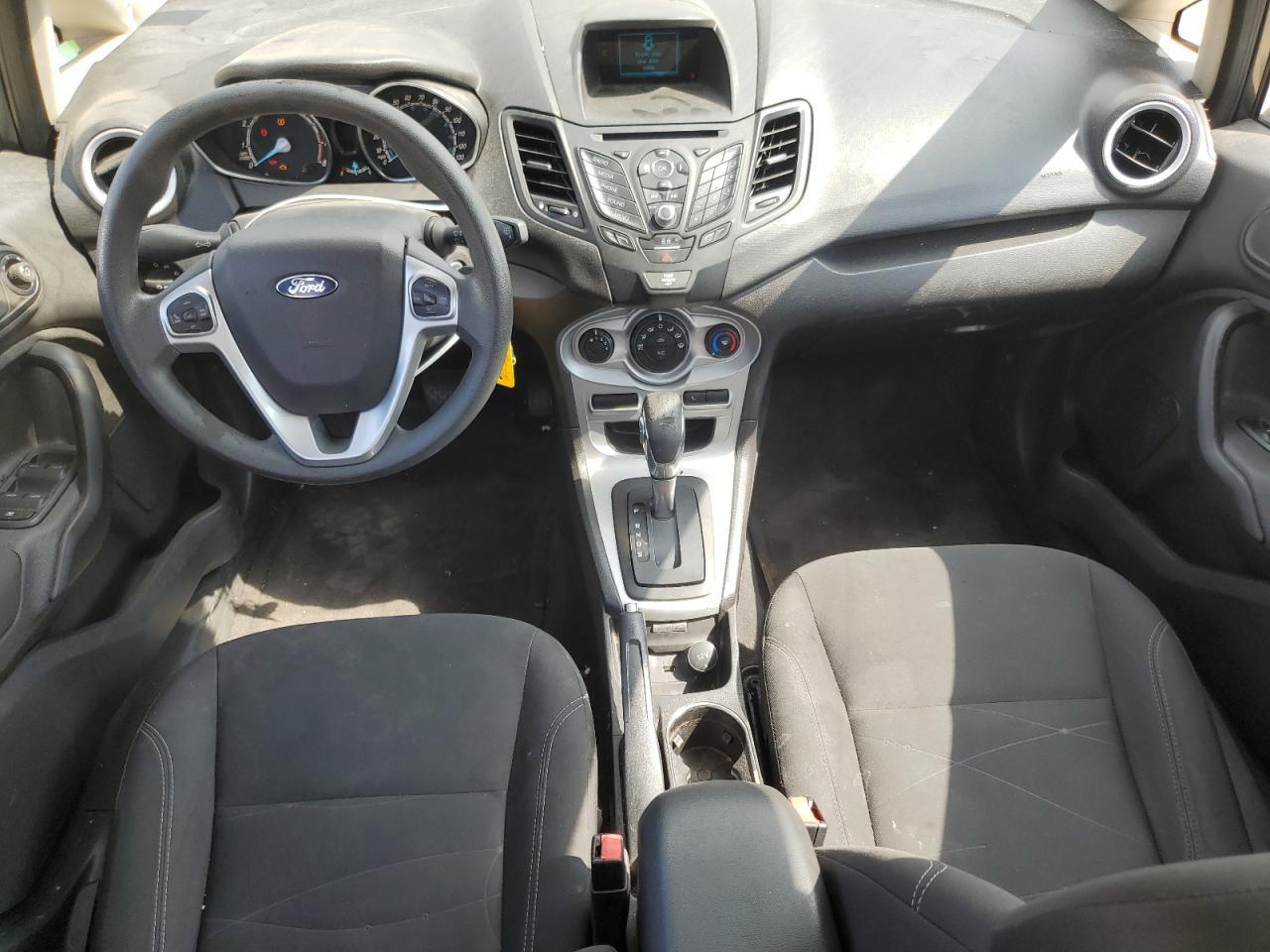 2017 FORD Fiesta