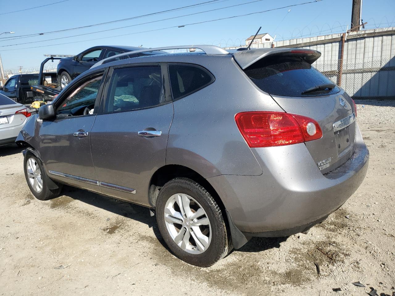 2015 NISSAN ROGUE