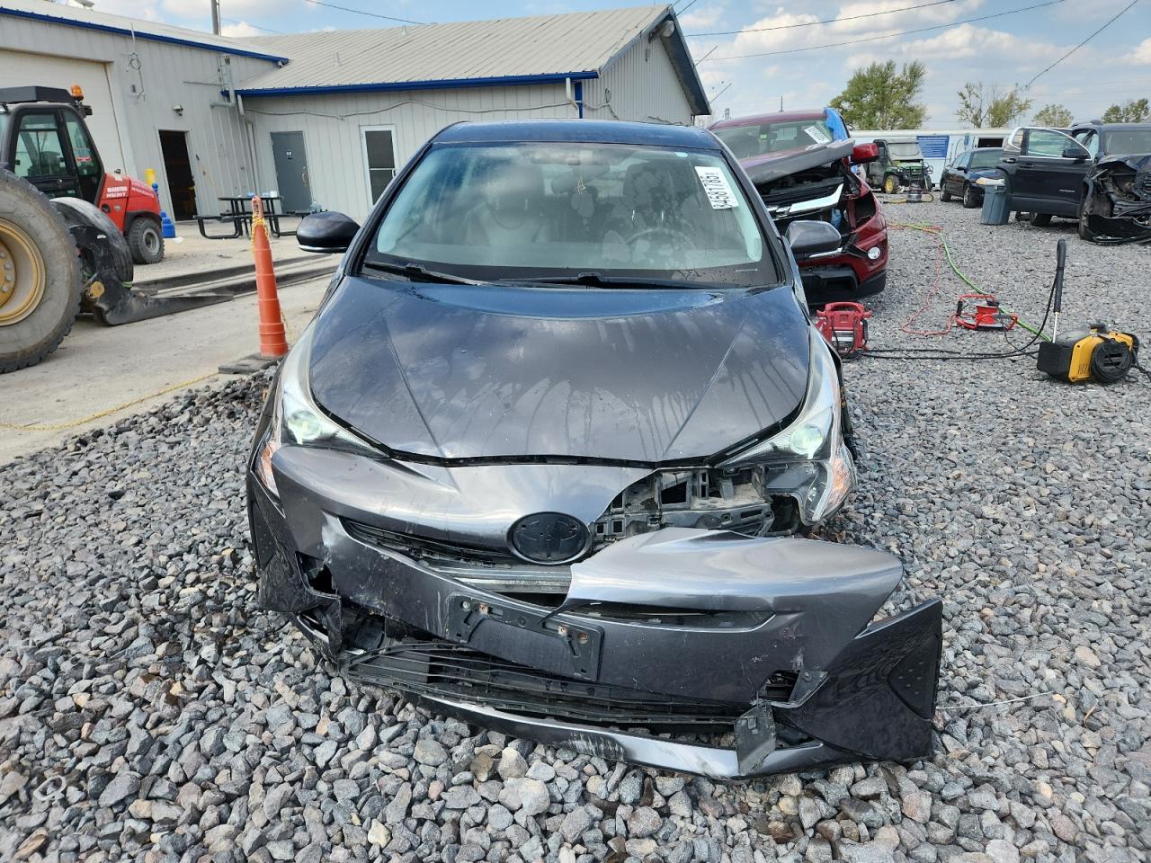 2016 TOYOTA PRIUS