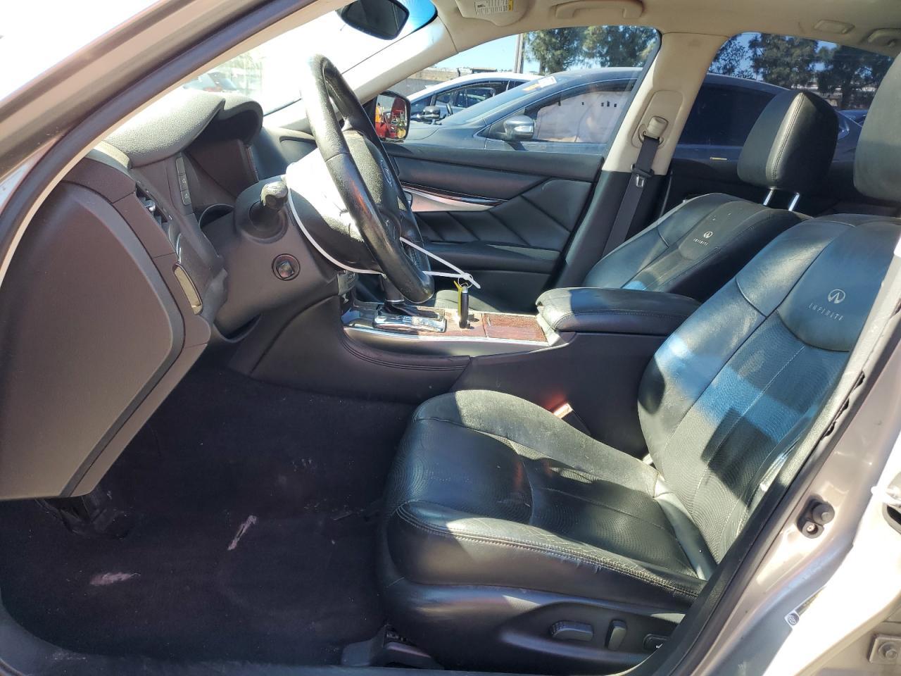 2013 INFINITI M37