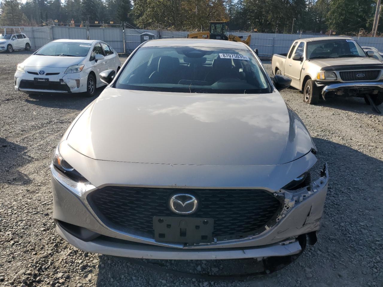 2025 MAZDA 3