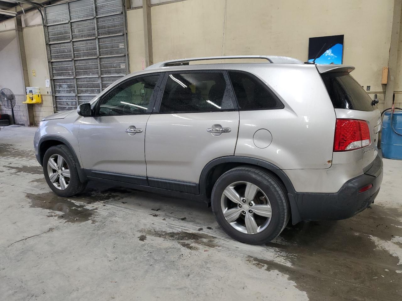 2013 KIA SORENTO