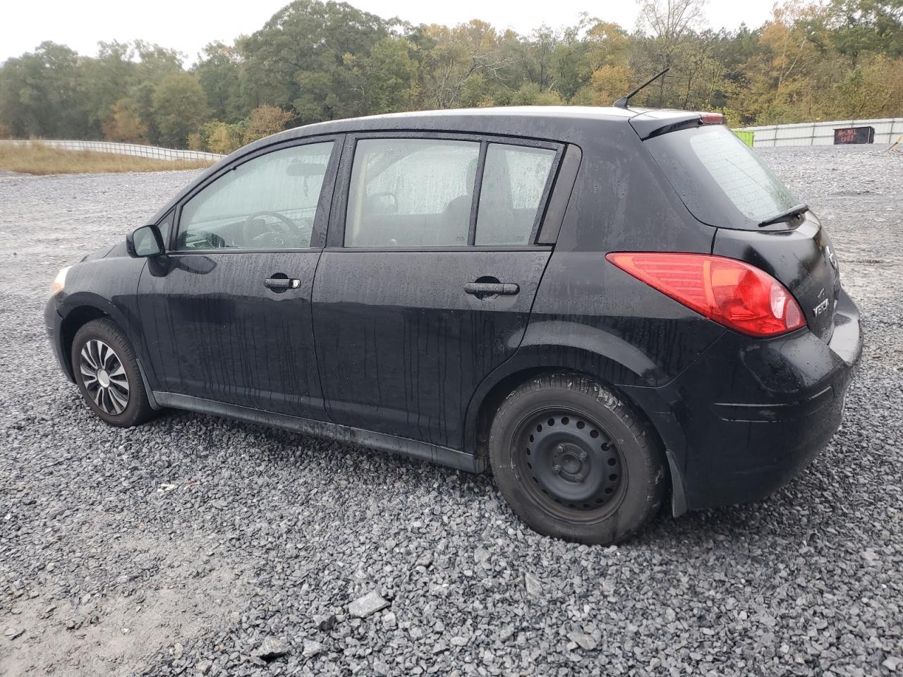 2011 NISSAN VERSA
