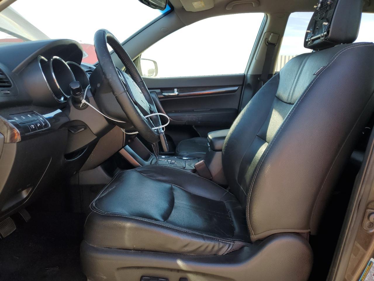 2011 KIA SORENTO
