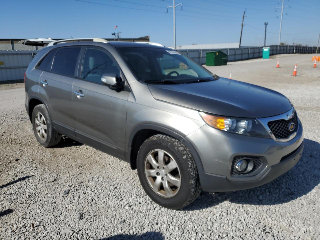 2013 KIA SORENTO