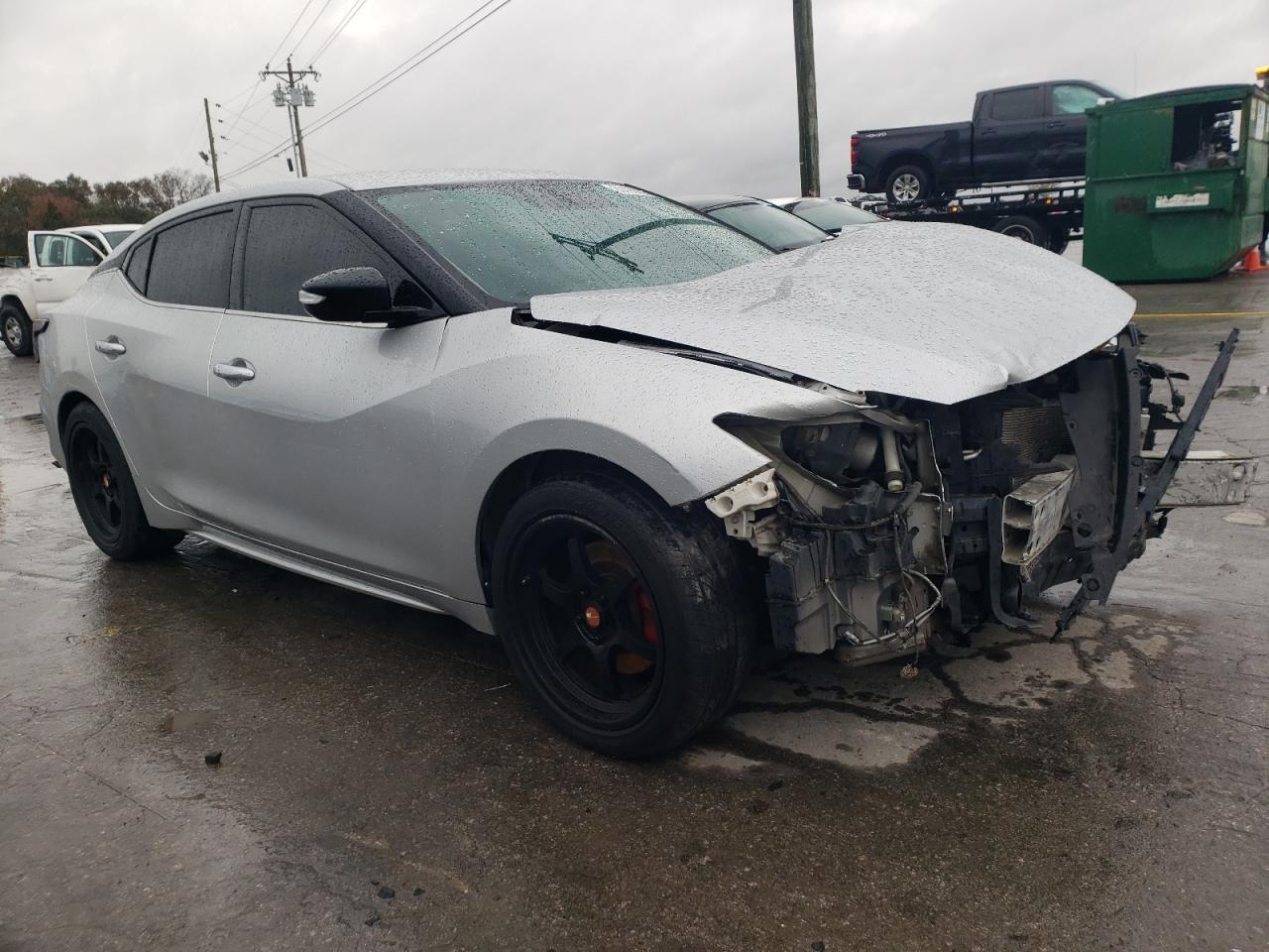 2019 NISSAN Maxima