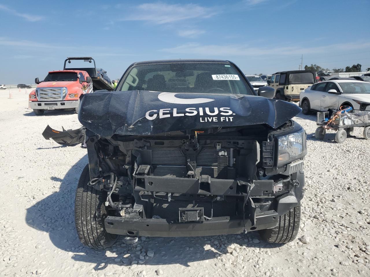 2024 NISSAN Frontier