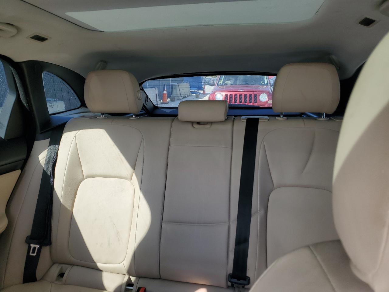 2018 JAGUAR F-Pace