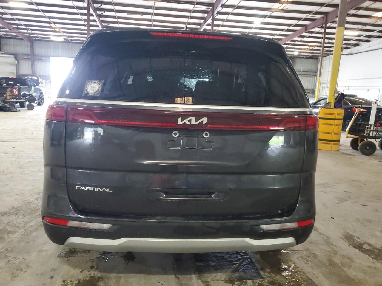 2024 KIA Carnival