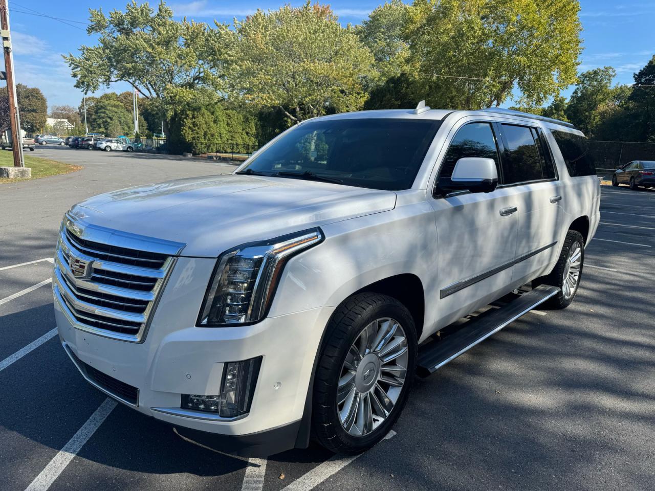 2017 CADILLAC ESCALADE