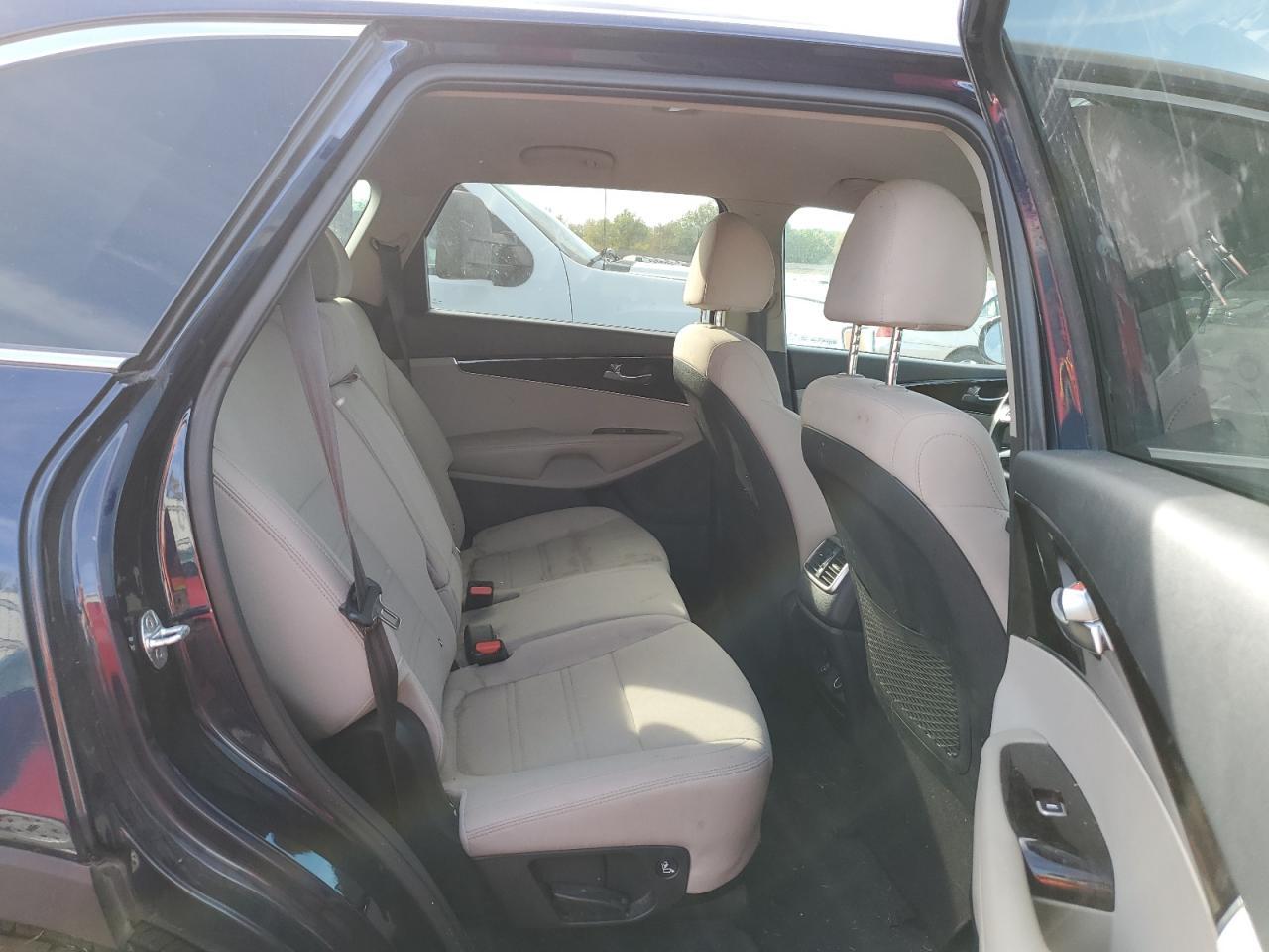 2020 KIA SORENTO