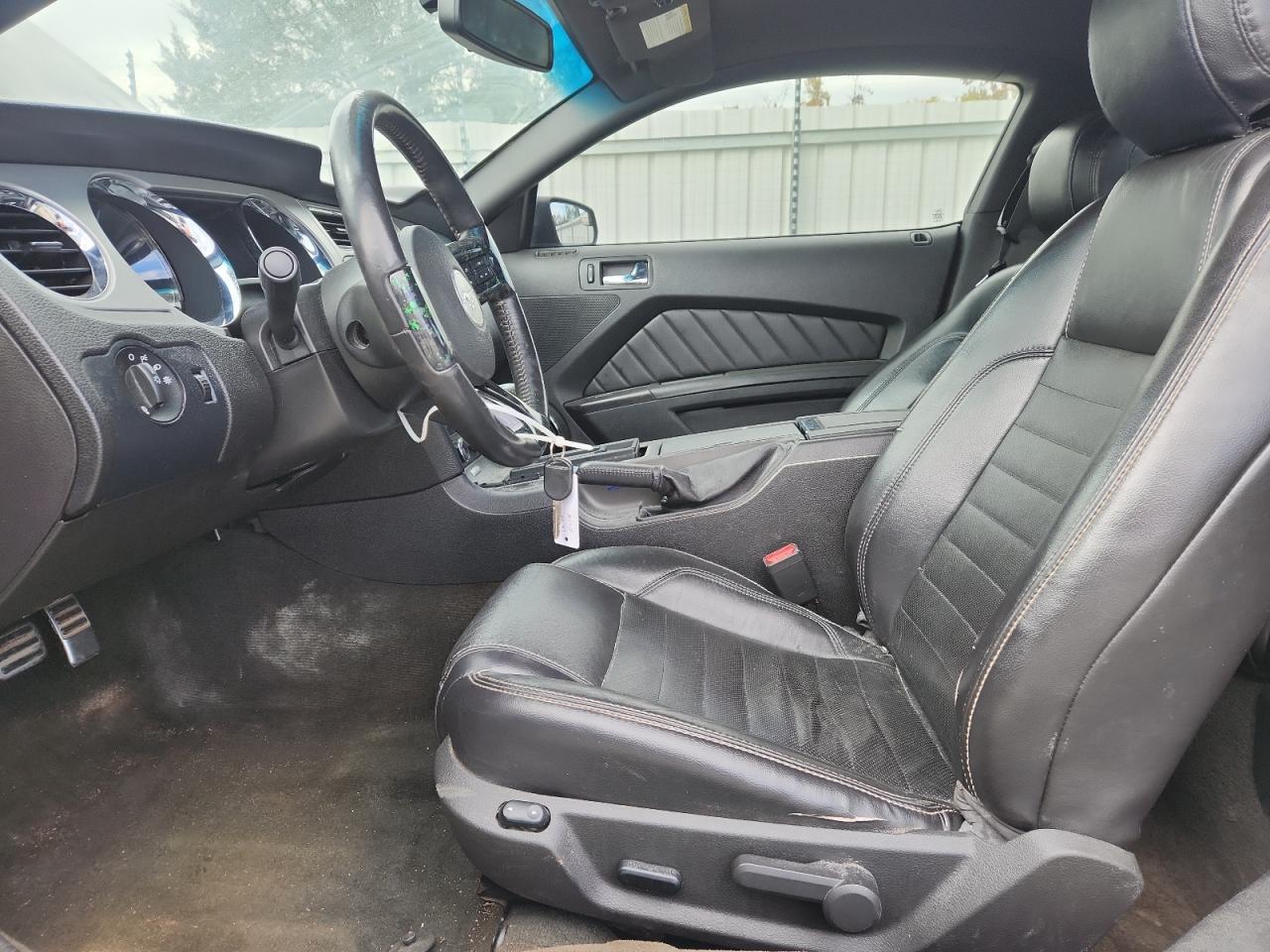 2013 FORD MUSTANG
