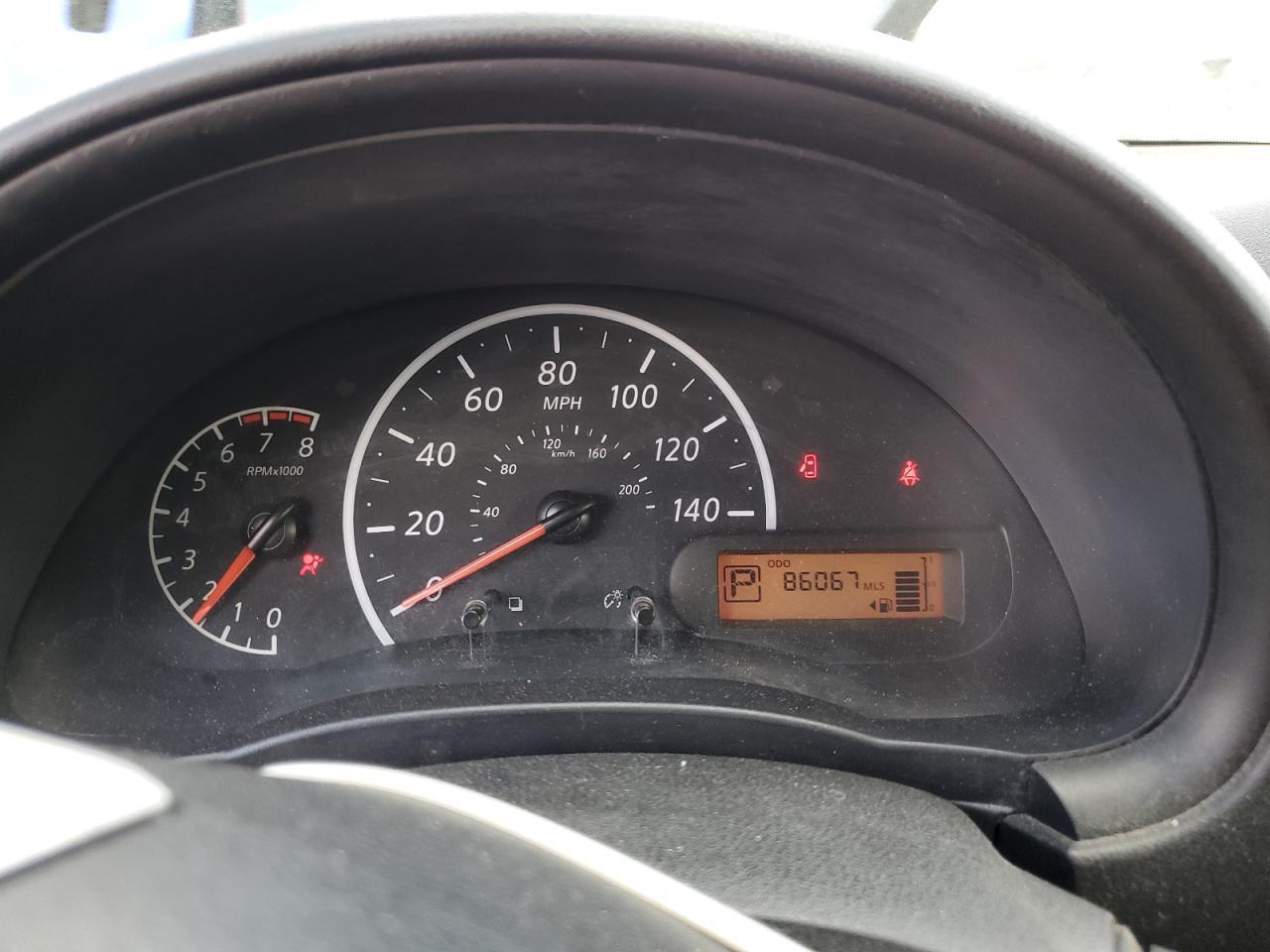 2017 NISSAN VERSA