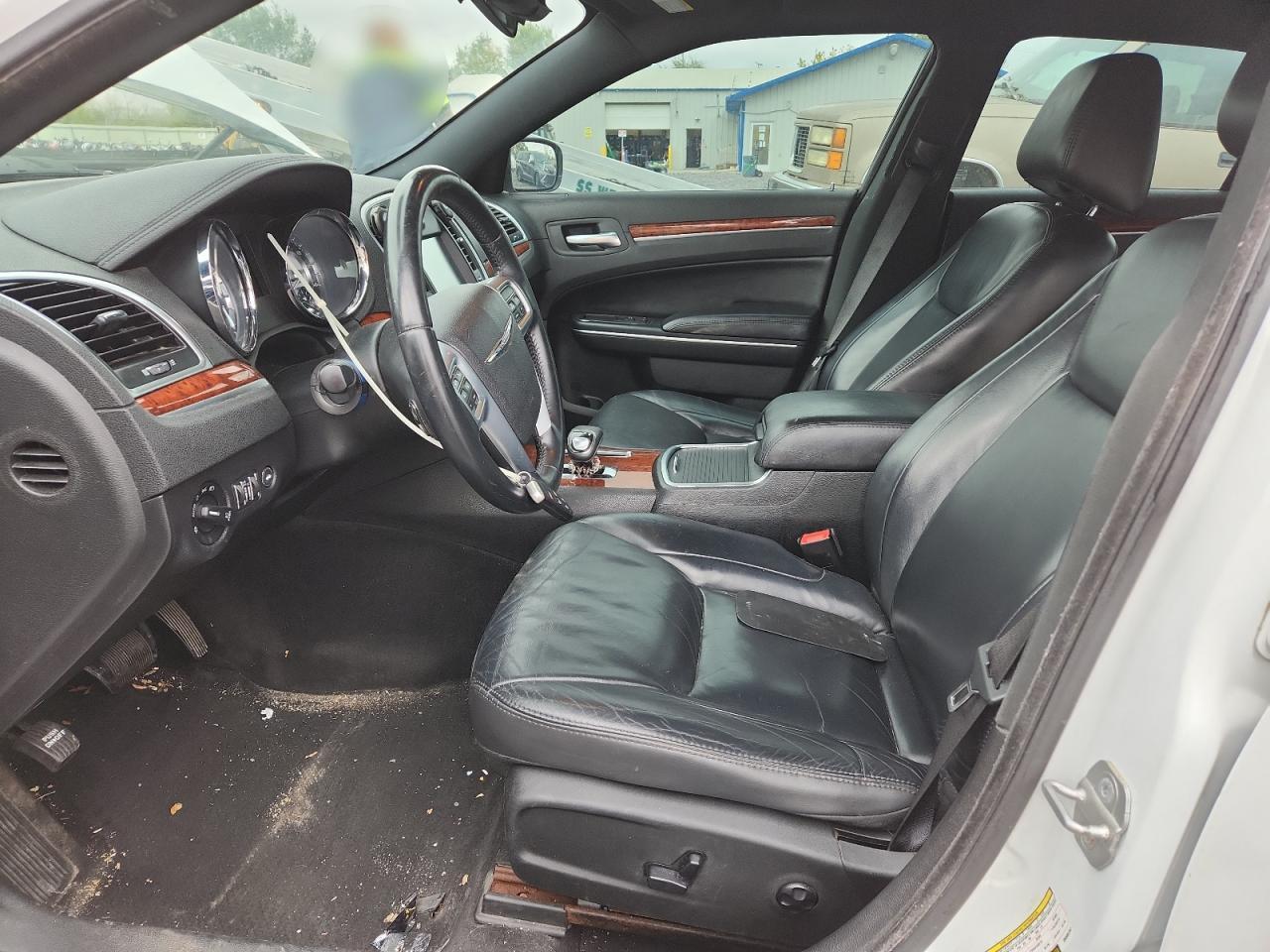 2013 CHRYSLER 300