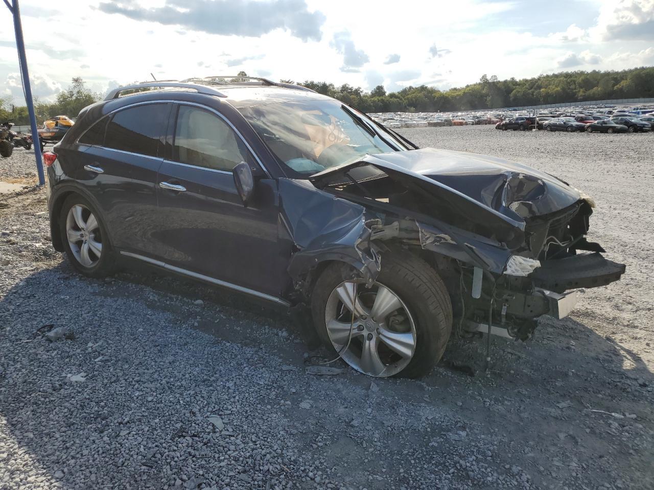 2011 INFINITI FX35