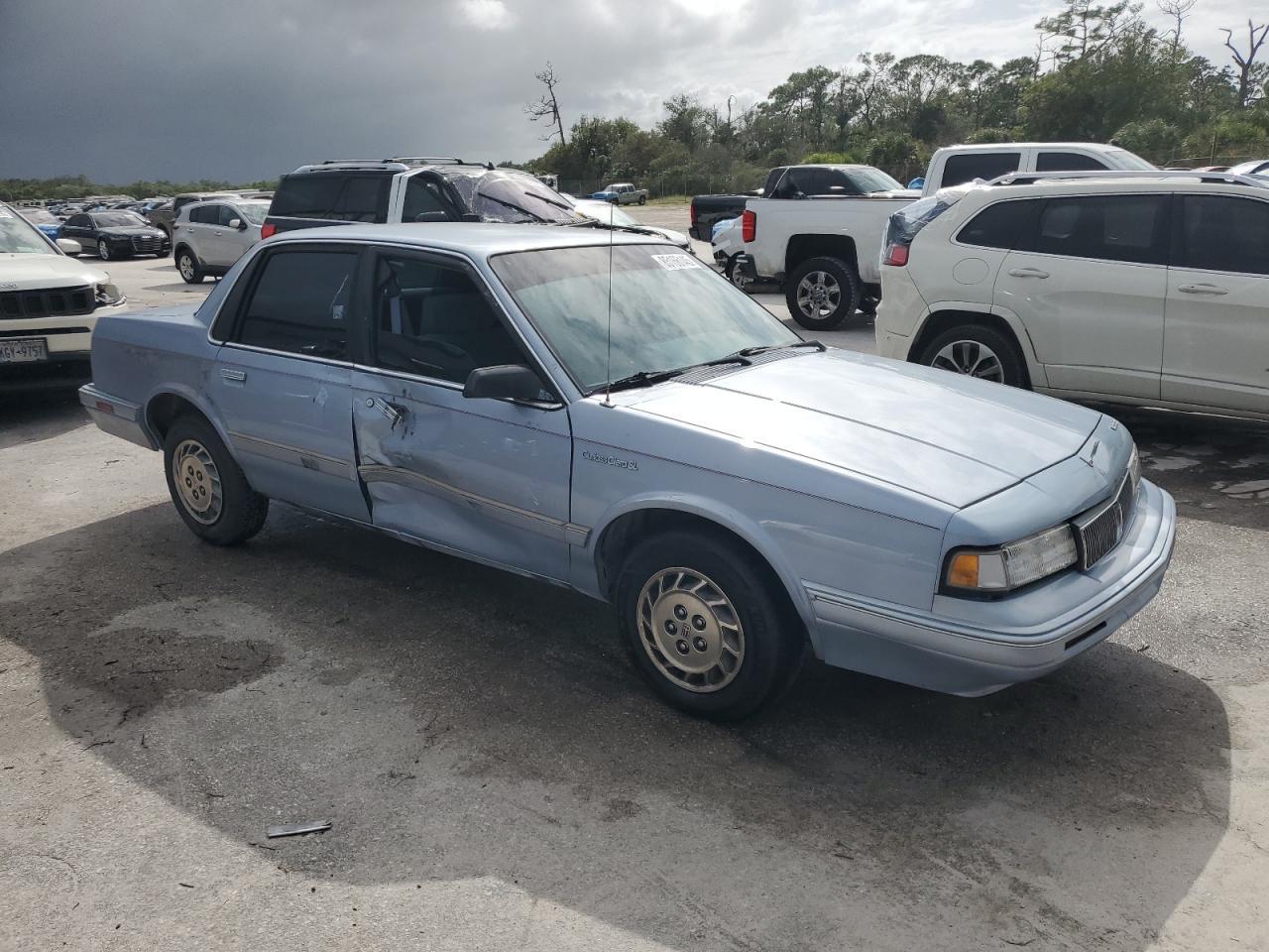 1995 OLDSMOBILE Ciera