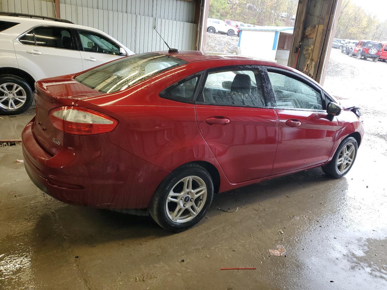 2017 FORD Fiesta