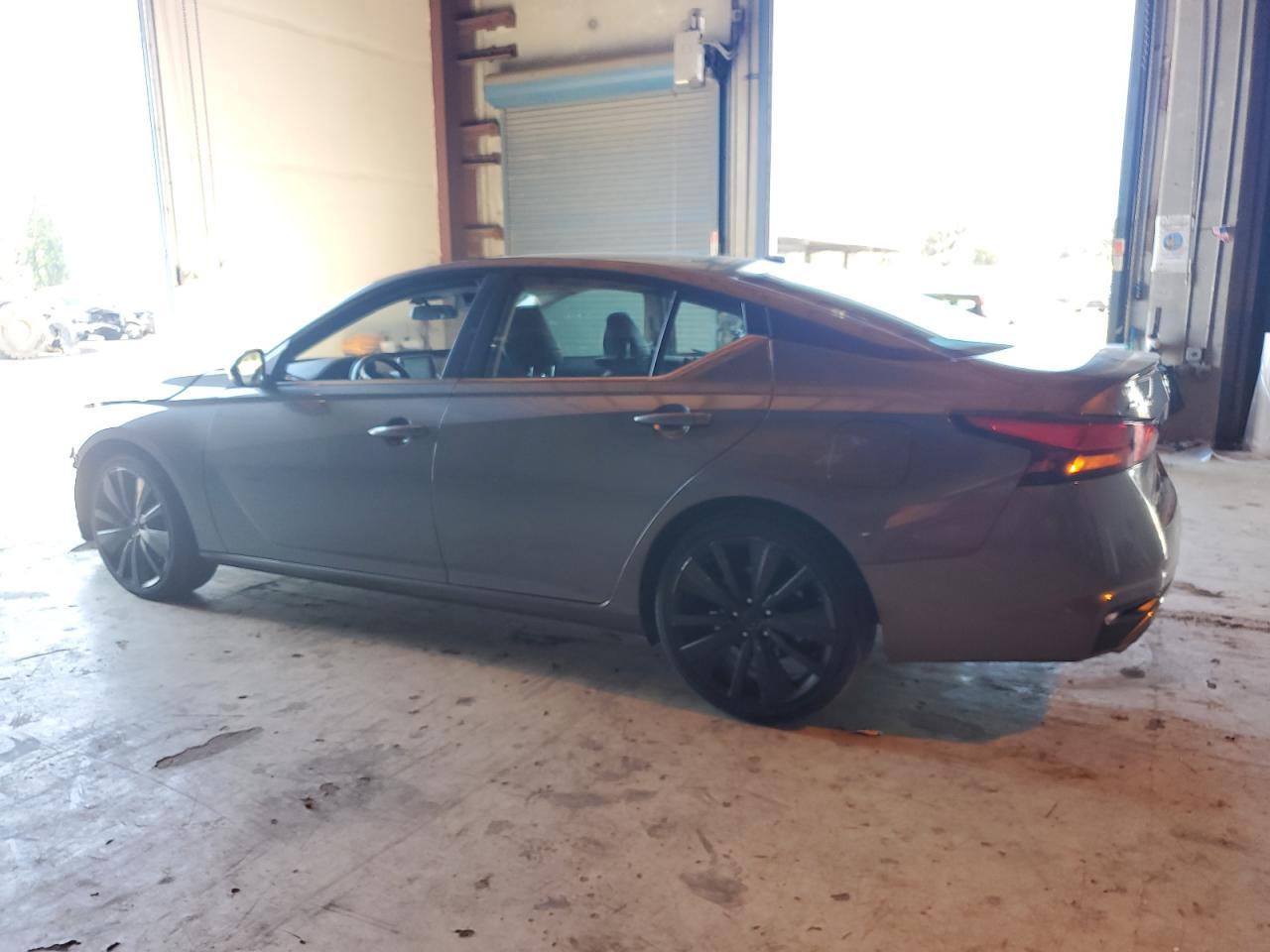 2021 NISSAN ALTIMA