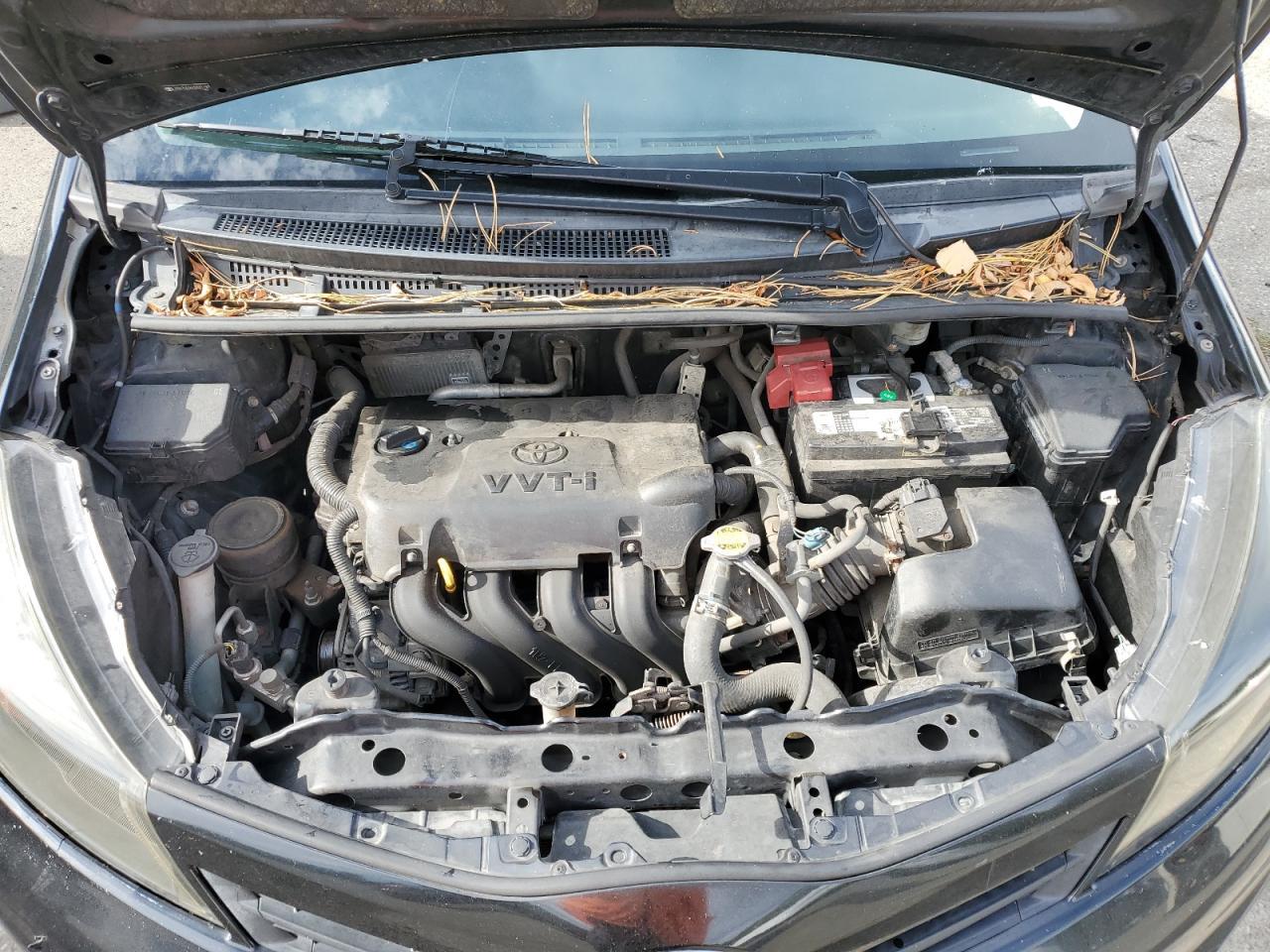 2012 TOYOTA YARIS