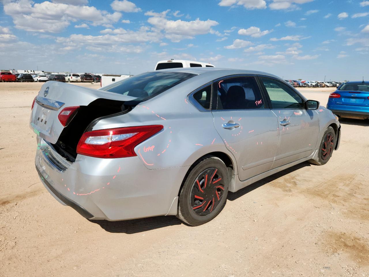 2017 NISSAN ALTIMA