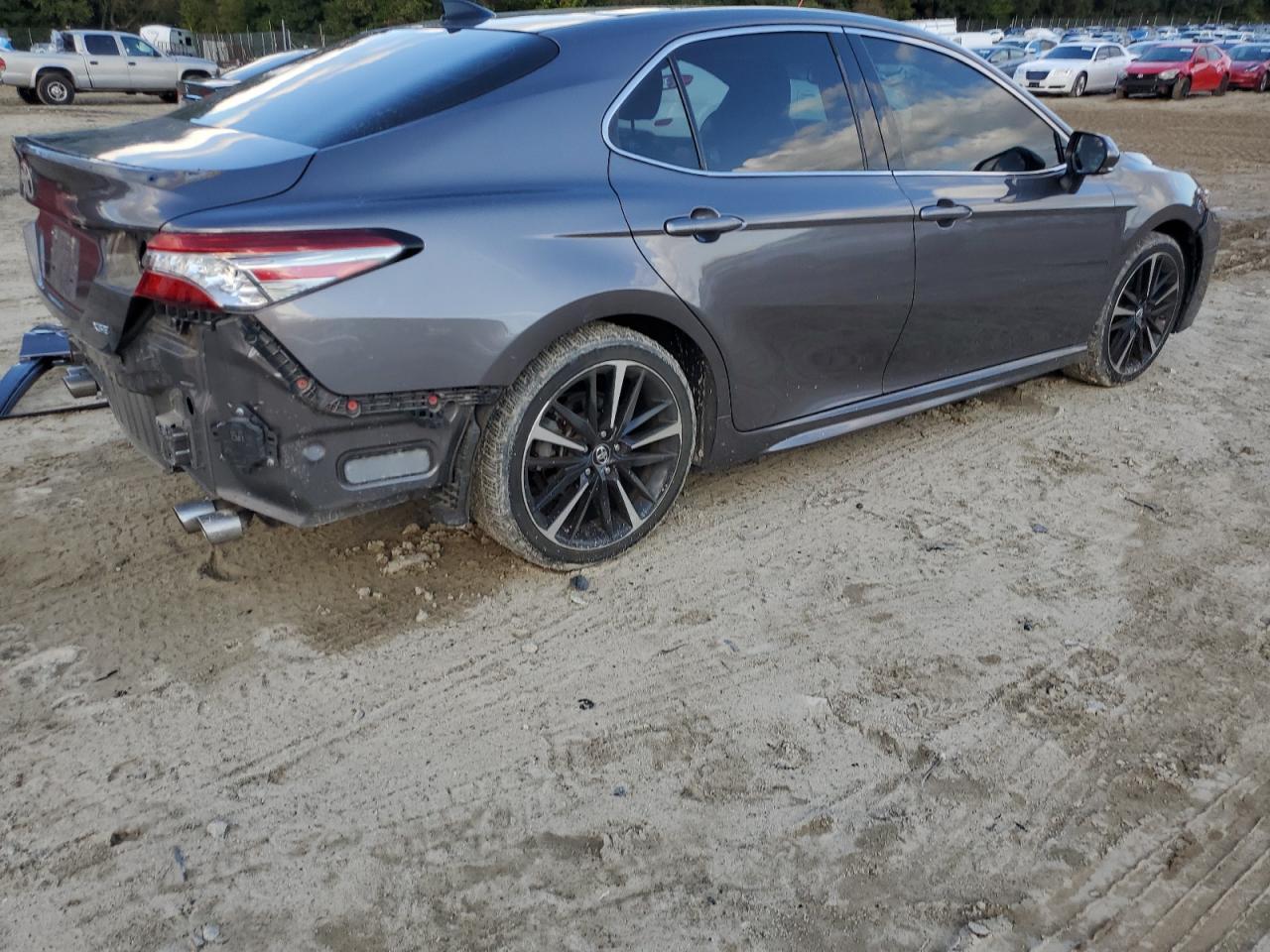 2019 TOYOTA CAMRY